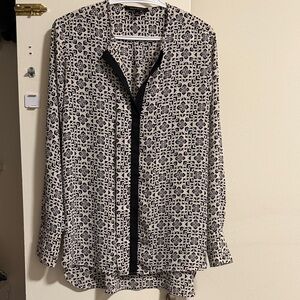 Banana Republic Black and Cream Patterned Blouse